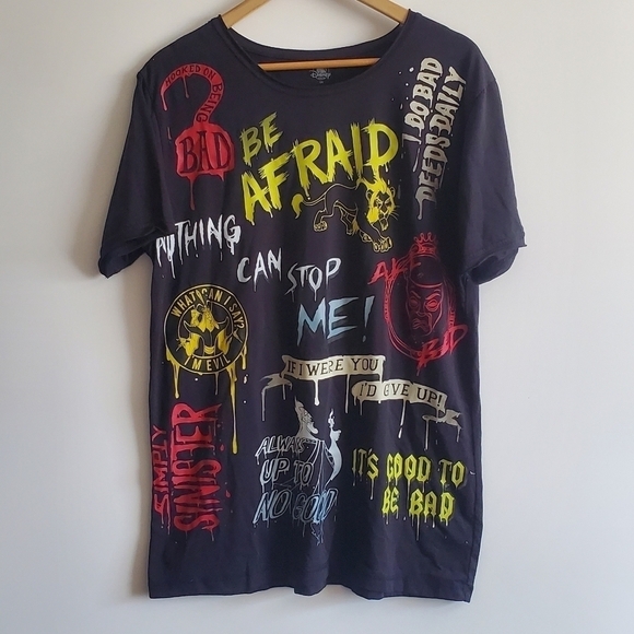 Disney tee - Picture 1 of 3